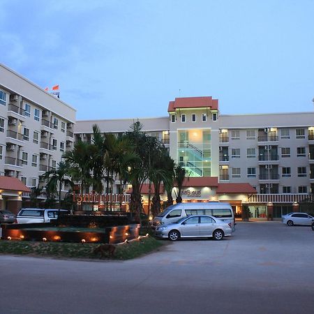 The Residence Prachinburi 304 Exterior photo
